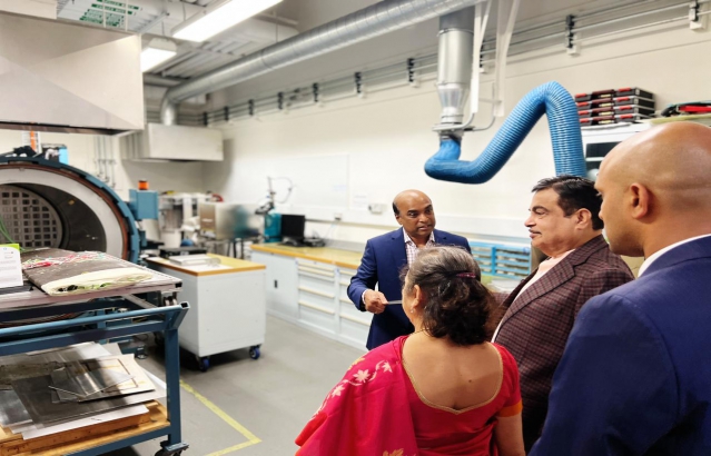 Union Minister Shri  @nitin_gadkari  Ji visited the Research Center for Integrated Transportation Innovation (rCITI) at University of New South Wales, Sydney.