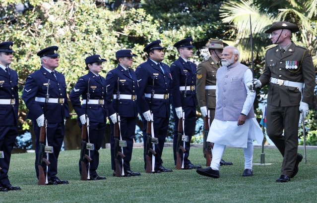 PM Narendra Modi received by PM Anthony Albanese in a ceremonial welcome at the historic Admiralty House in Sydney (May 24, 2023).