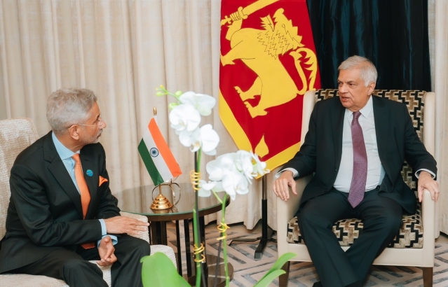 Hon'ble EAM with Sri Lankan President H.E Ranil Wickremesinghe